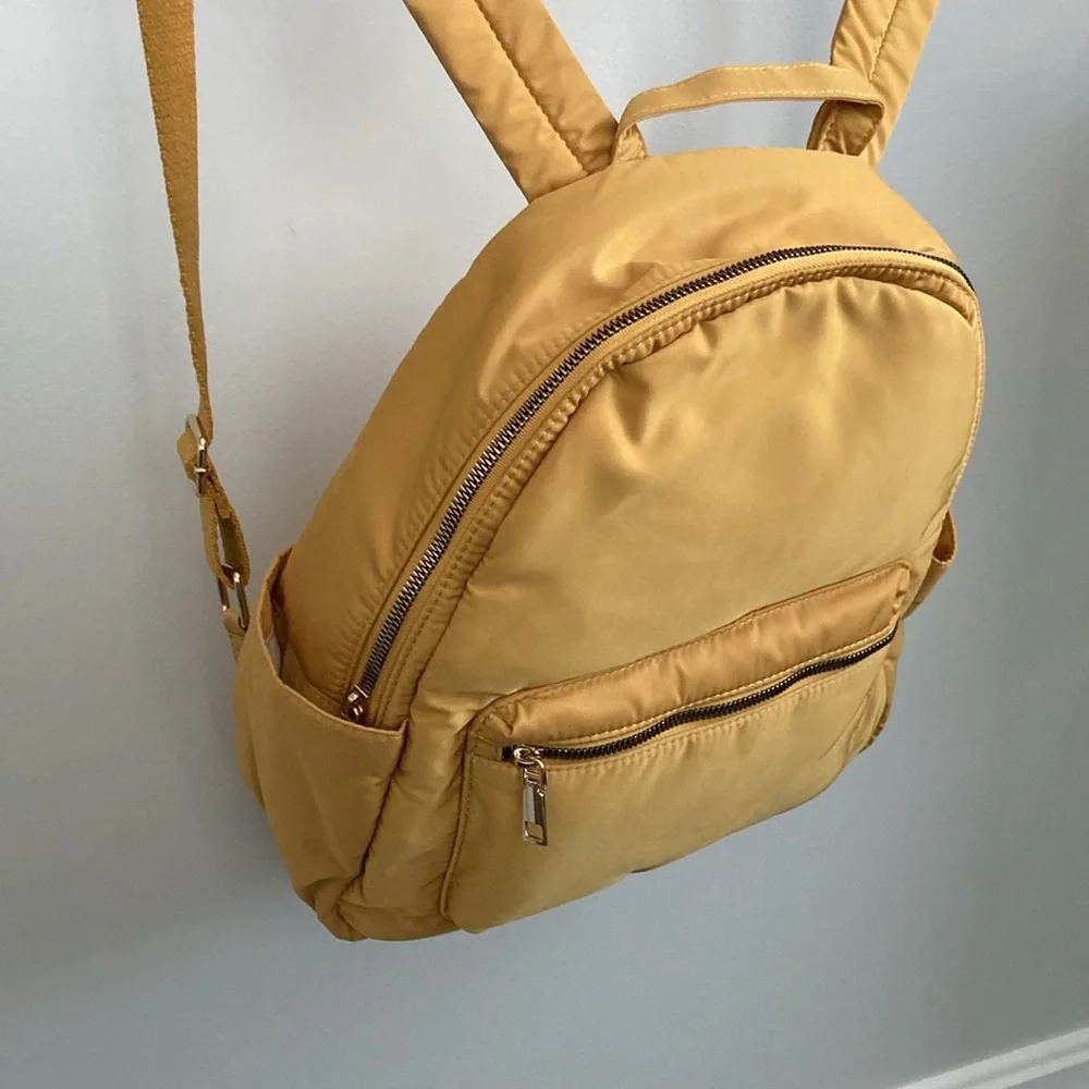 Amazon Essentials Yellow Backpack - Picture 2 of 9